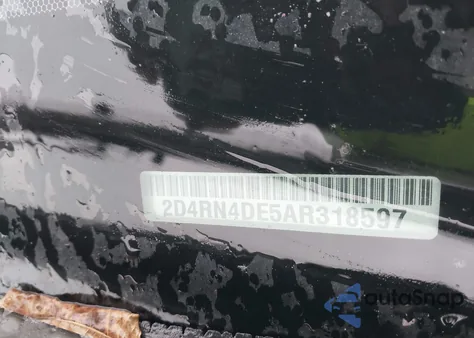 2010 Dodge Grand Caravan Se из США, поврежденный, VIN 2D4RN4DE5AR318597